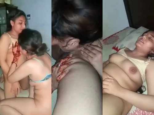 Viral Pakistani sex lesbian girls playing