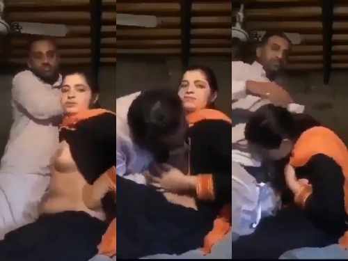 Pakistani bhabhi boob press and sucking sex affair