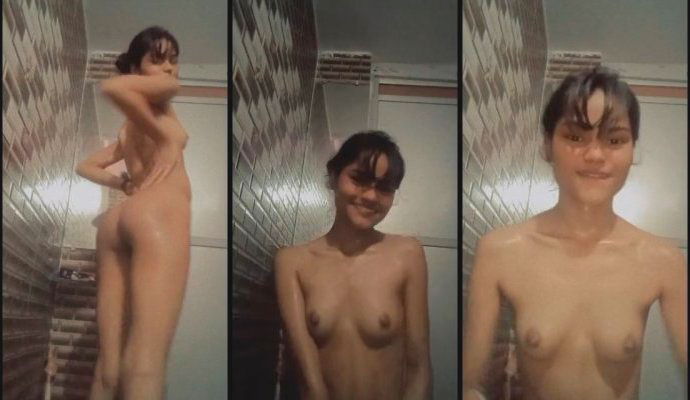 Cute Indian Girl Shows Nude Body